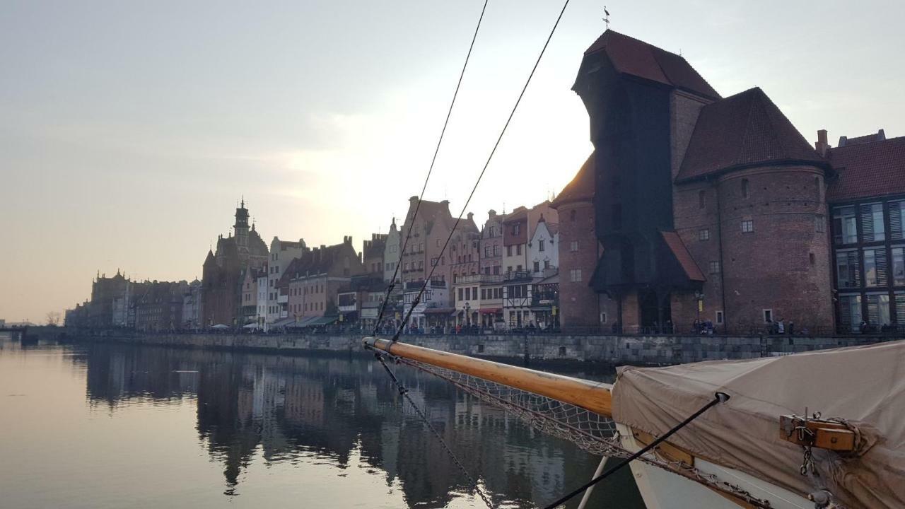 New Apartment 100M From Old Town And Marina Gdansk Exterior foto